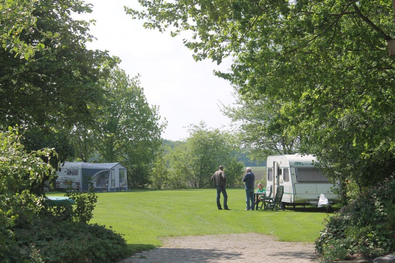 Old Timer Vouwwagen Tynaarlo Exterior foto